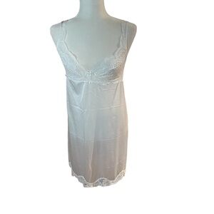Bali Studio White Lace Full Slip/Nightie/Slip Dress - Size 40/Medium